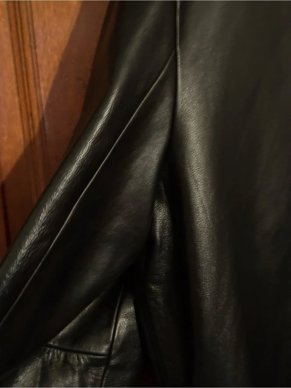Banana Republic Black Leather Trench Coat Men’s size XL. Excellent.